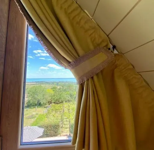 Buena Vista - Balaton Retreat شقة بالوزناك